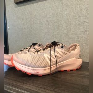 NWT. Salomon Sense Ride 4 Hiking Shoes 🥾